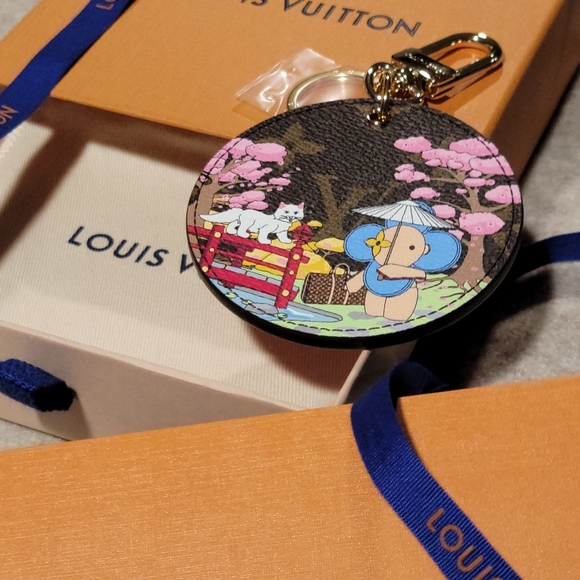 New LOUIS VUITTON Christmas 2021 Animation,Japan Bag Charm & Key Holder,Limited - Picture 12 of 16